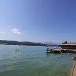 Woerthersee - 44 アパート